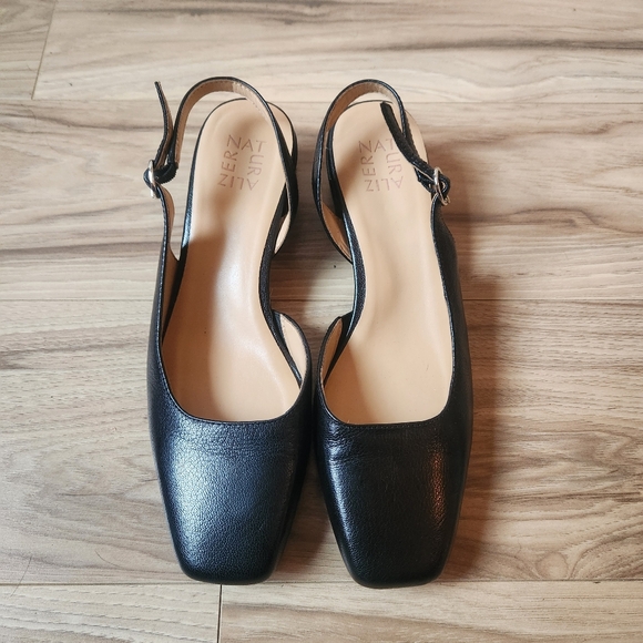 Naturalizer Jayla Slingback Heels - Picture 3 of 6